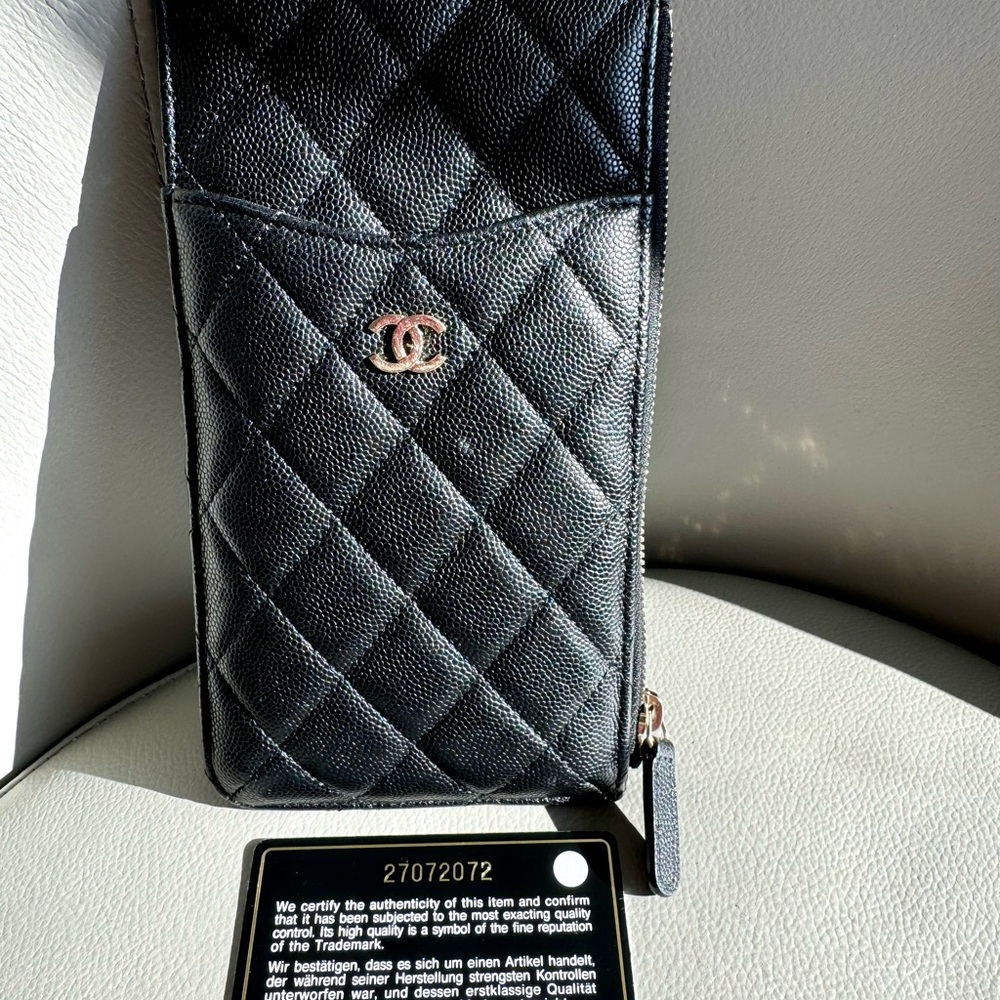 ❌SOLD OUT❌Chanel Phone Holder